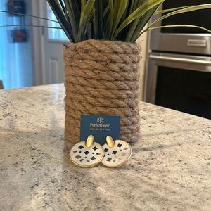 Brand New mother of Pearl Earrings